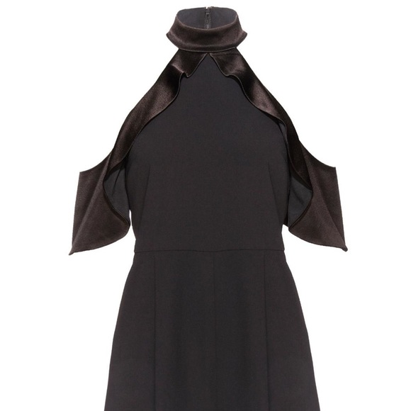Alice + Olivia Roseline Cold Shoulder Black Romper. Size 2 - Picture 10 of 15
